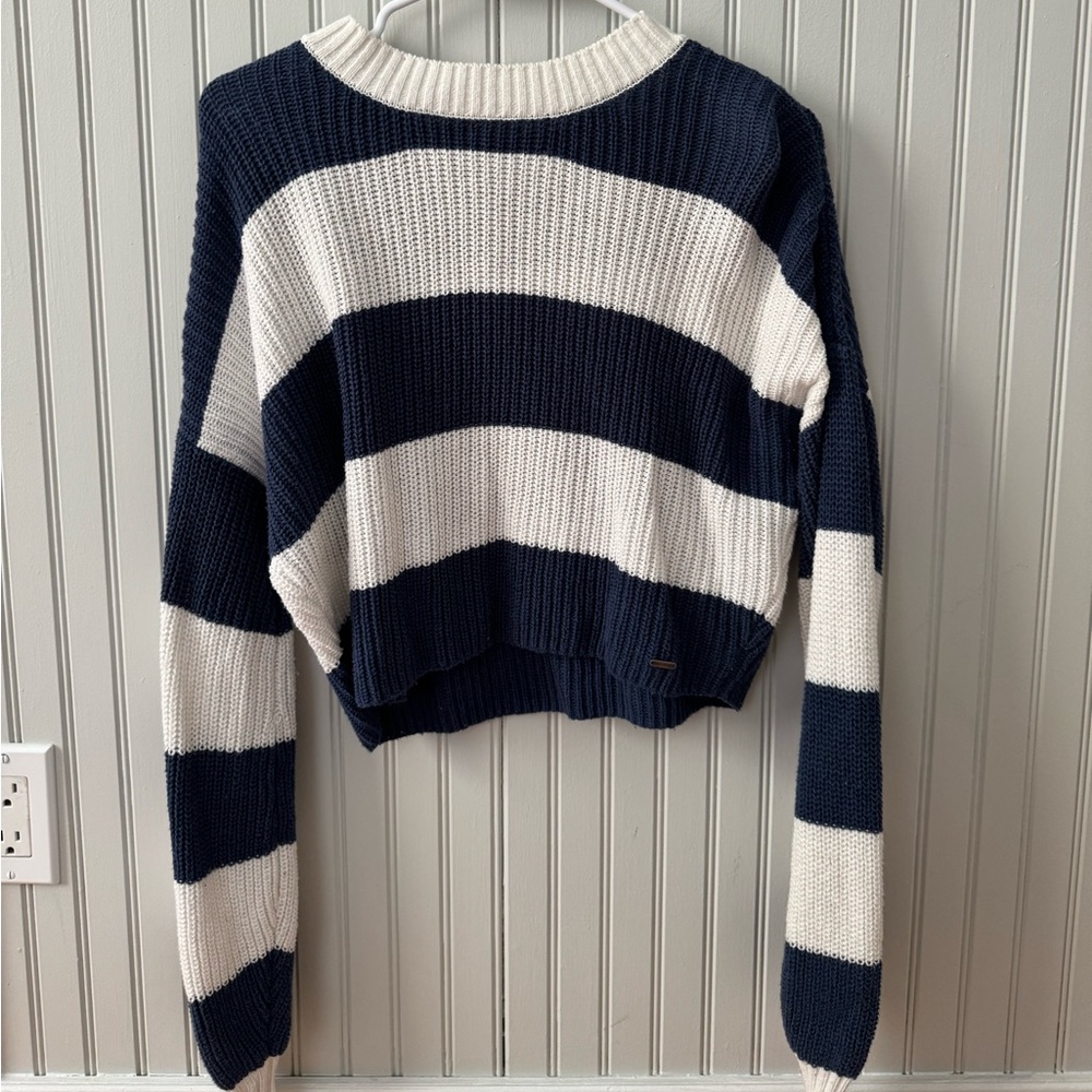 Cropped Hollister Sweater
